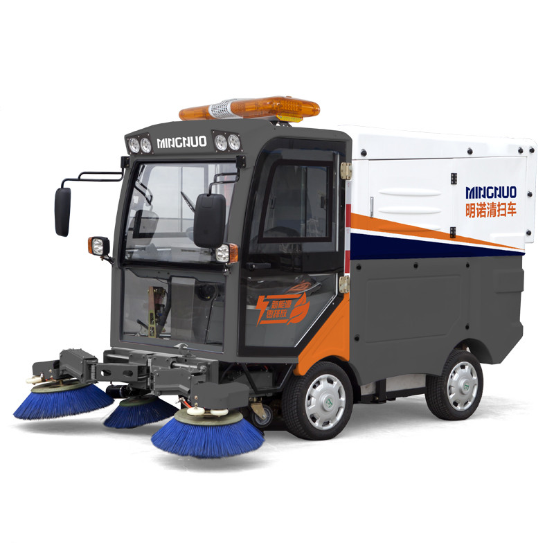 重慶駕駛式清掃車MN-X1800